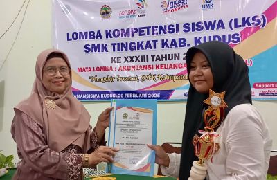 Juara III Lomba LKS 2025 : Akuntansi dan Keuangan Lembaga